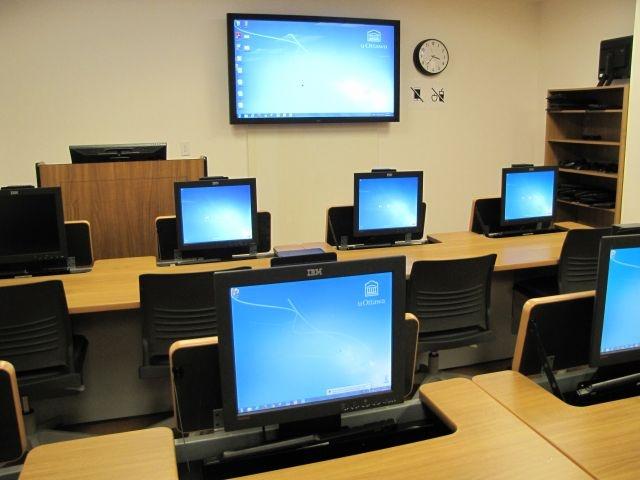 Picture of the TLSS walkin lab